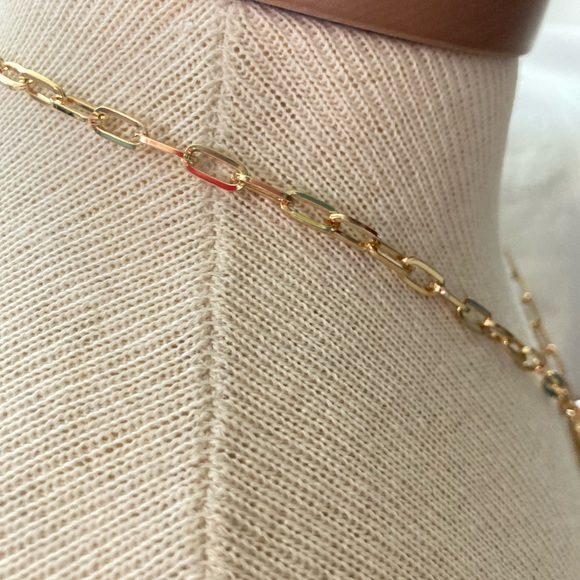 NWOT Paperclip Pearl letter “A” gold necklace - Picture 6 of 7